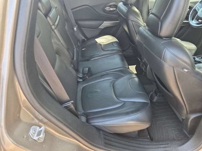 2019 Jeep Cherokee Overland 4x4