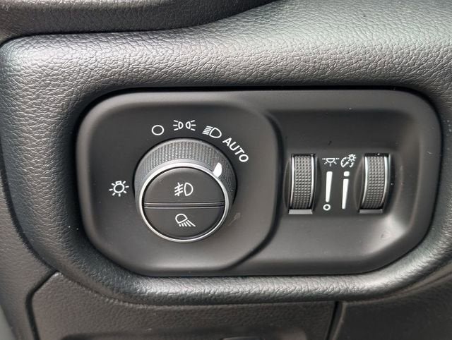 2021 RAM 1500 Sport