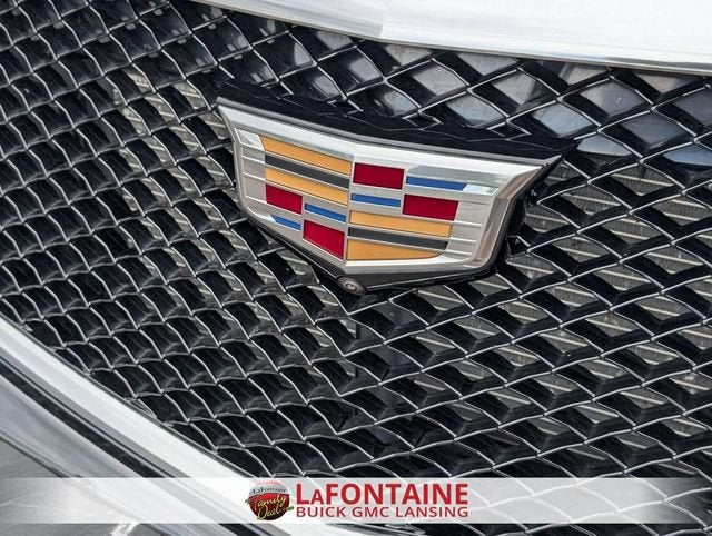 2025 Cadillac XT5 Sport