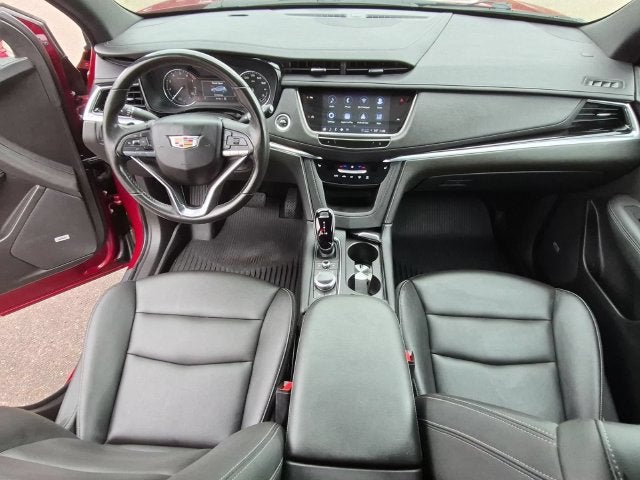 2024 Cadillac XT6 Luxury