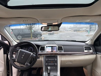 2011 Lincoln MKS Base
