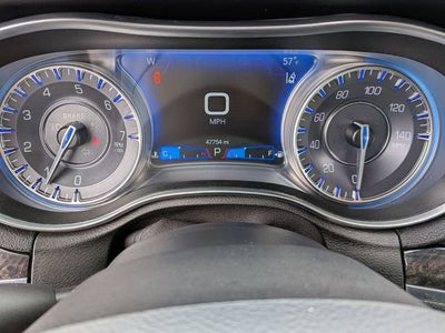 2022 Chrysler 300 Touring L