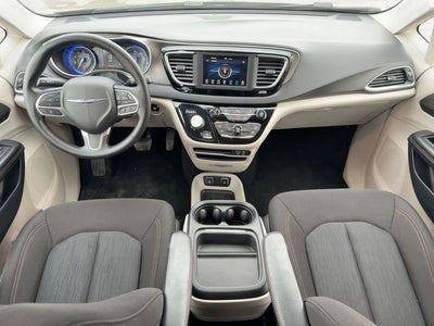 2020 Chrysler Pacifica Touring