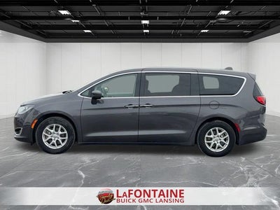 2020 Chrysler Pacifica Touring