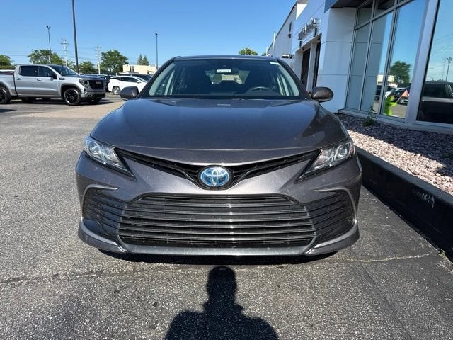 2024 Toyota Camry Hybrid LE