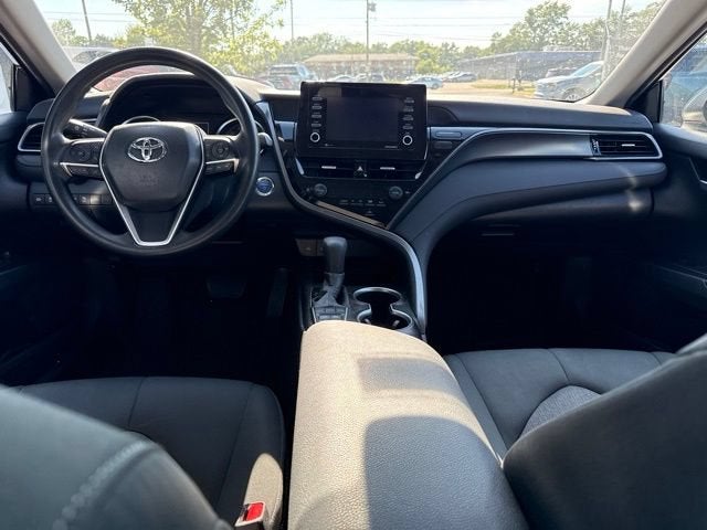 2024 Toyota Camry Hybrid LE
