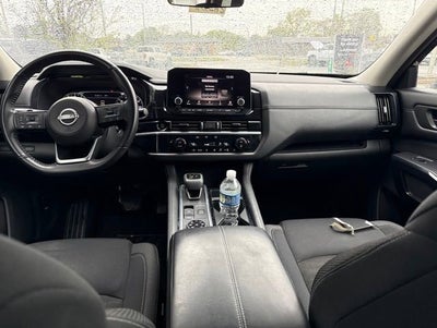 2025 Nissan Pathfinder SV 4WD