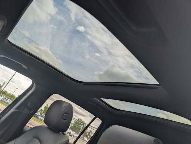 2025 Mercedes-Benz GLB GLB 250