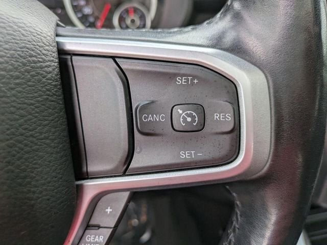 2020 RAM 1500 Big Horn Crew Cab 4x4 5'7" Box