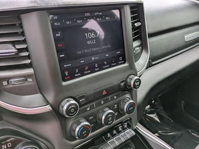2020 RAM 1500 Big Horn Crew Cab 4x4 5'7" Box