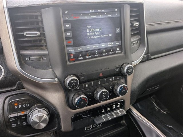 2020 RAM 1500 Laramie Crew Cab 4x4 5'7" Box