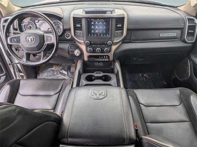 2020 RAM 1500 Laramie Crew Cab 4x4 5'7" Box