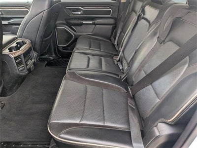 2020 RAM 1500 Laramie Crew Cab 4x4 5'7" Box