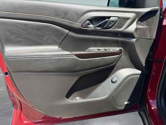 2020 GMC Acadia AT4