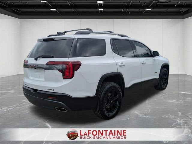 2021 GMC Acadia AT4