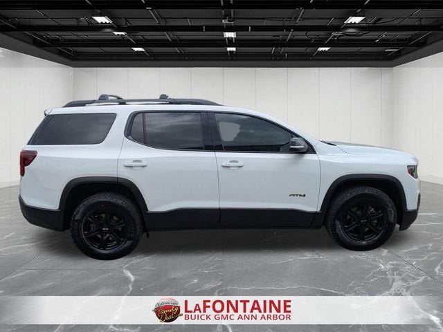 2021 GMC Acadia AT4