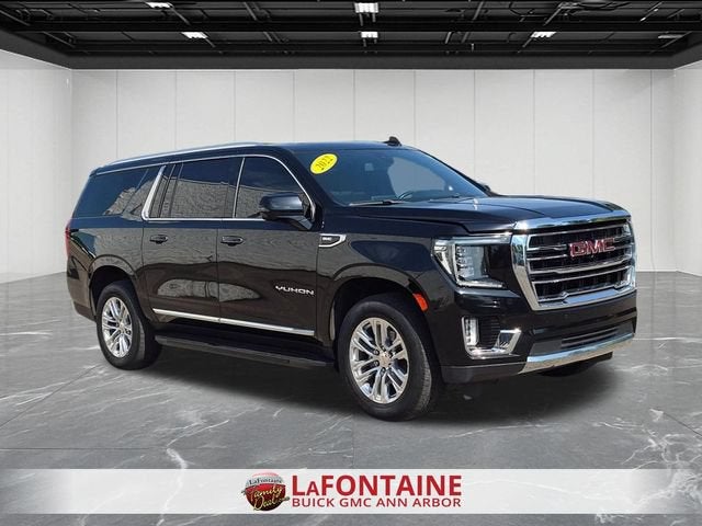 2022 GMC Yukon XL SLT