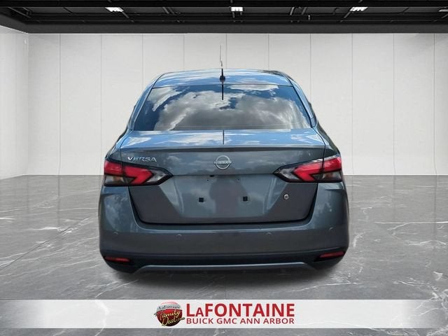 2025 Nissan Versa 1.6 S