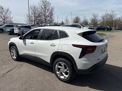 2025 Chevrolet Trax LS