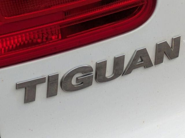 2017 Volkswagen Tiguan 2.0T Sport