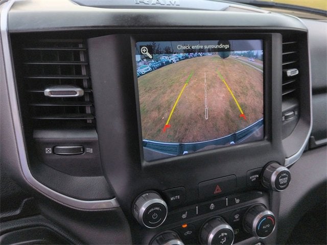 2020 RAM 1500 Big Horn Crew Cab 4x4 5'7" Box