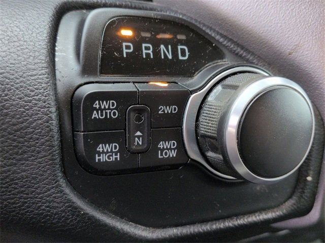 2020 RAM 1500 Big Horn Crew Cab 4x4 5'7" Box