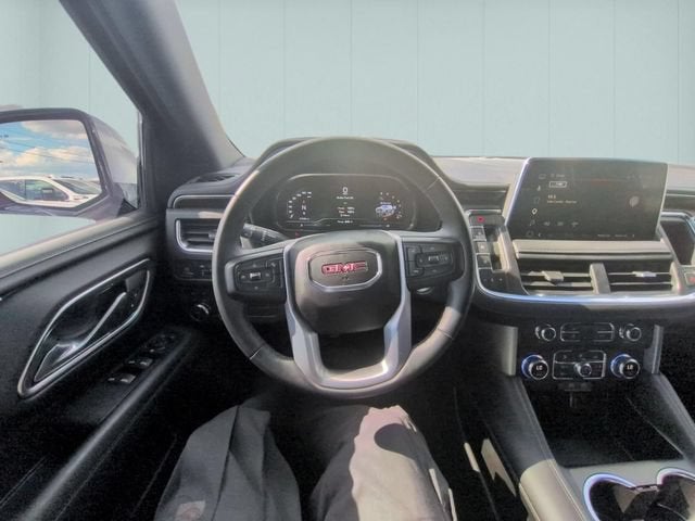 2023 GMC Yukon SLE