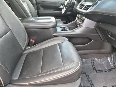 2022 GMC Yukon SLT