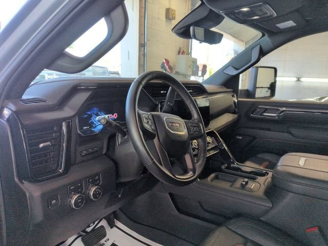 2025 GMC Sierra 2500 HD AT4