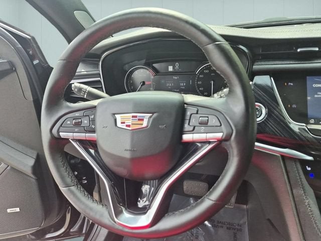 2025 Cadillac XT6 Premium Luxury