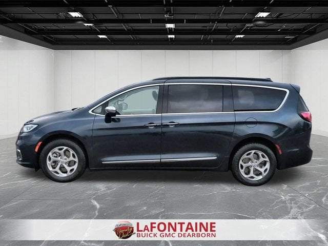 2022 Chrysler Pacifica Limited