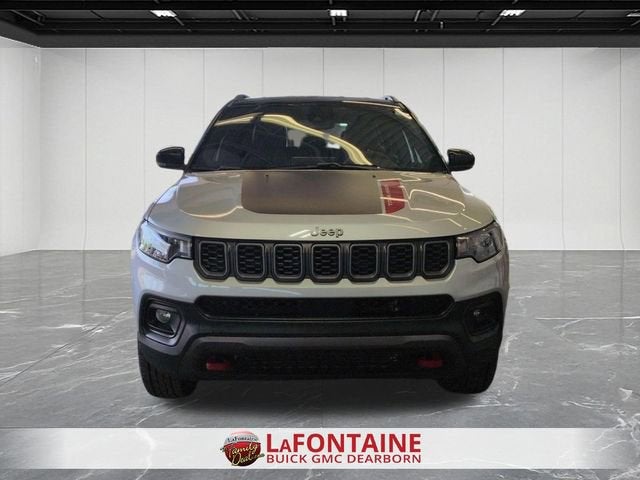 2025 Jeep Compass Trailhawk 4x4