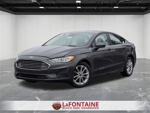 2020 Ford Fusion SE