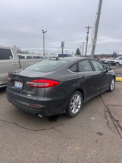 2020 Ford Fusion SE