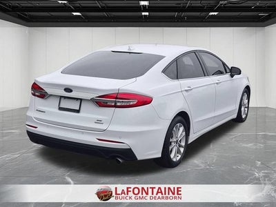 2020 Ford Fusion SE