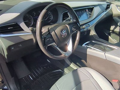 2022 Buick Enclave Essence