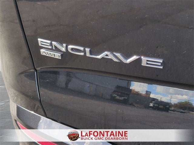 2022 Buick Enclave Essence