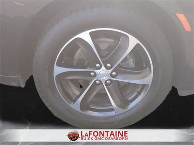 2022 Buick Enclave Essence