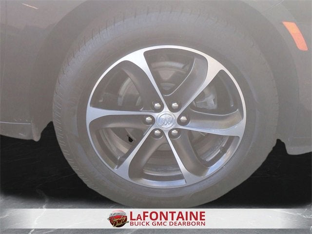 2022 Buick Enclave Essence