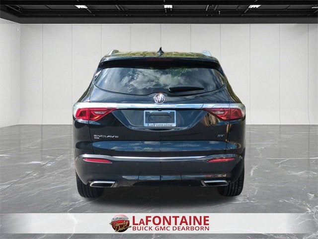 2022 Buick Enclave Essence