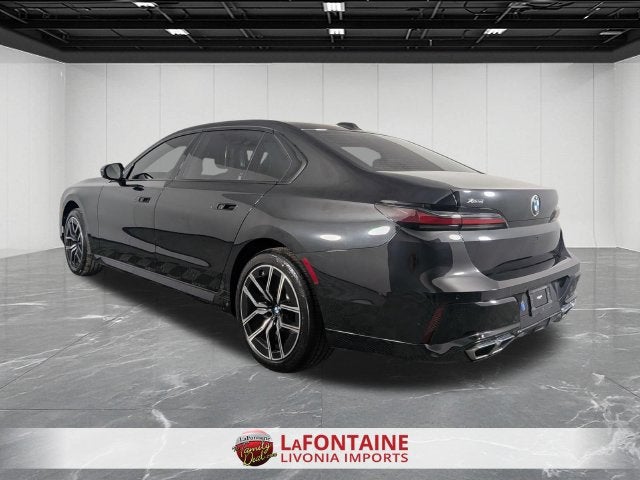 2023 BMW 760 i xDrive