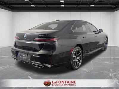2023 BMW 760 i xDrive