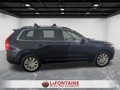 2016 Volvo XC90 T6 Momentum