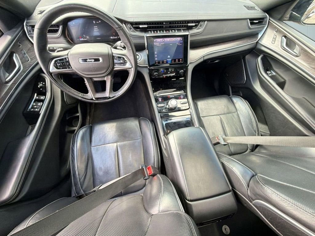 2022 Jeep Grand Cherokee Overland 4x4