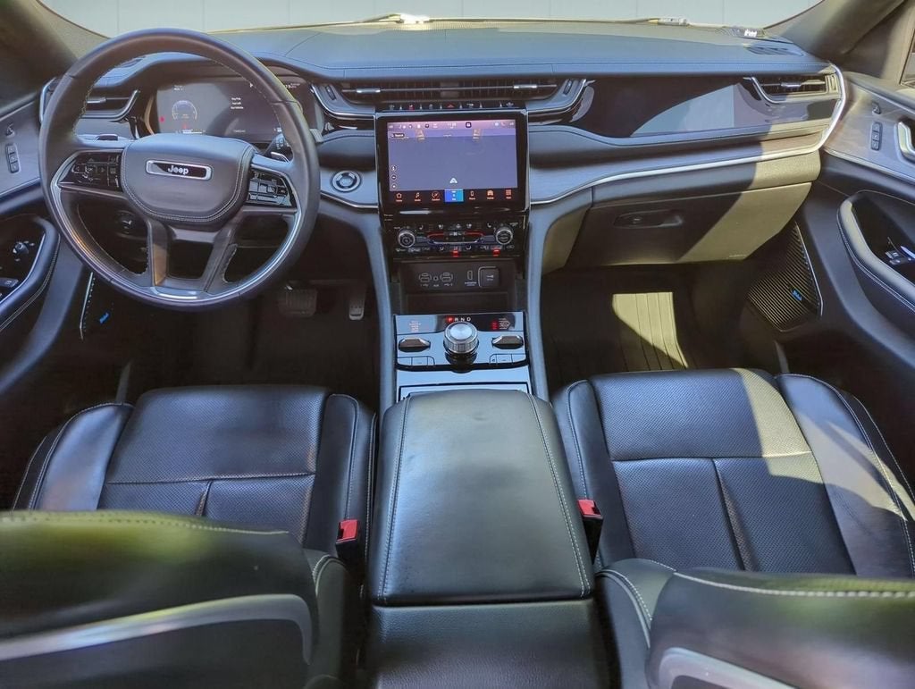 2022 Jeep Grand Cherokee L Overland 4x4