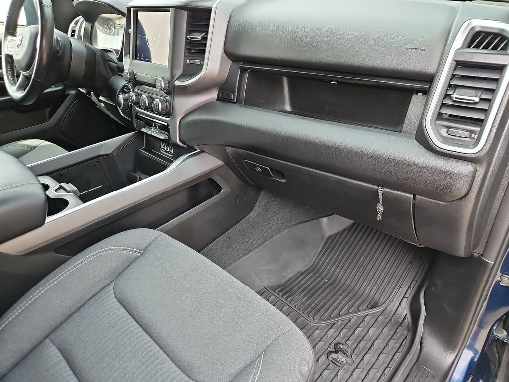 2021 RAM 1500 Big Horn Crew Cab 4x4 5'7" Box
