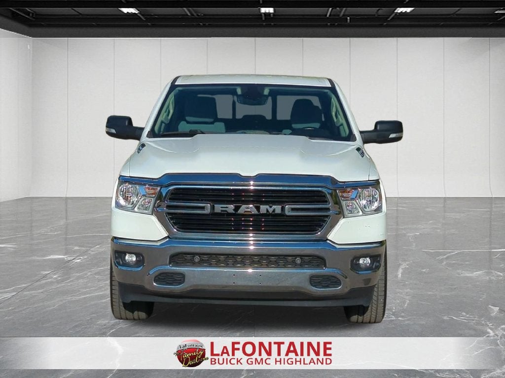 2020 RAM 1500 Big Horn Crew Cab 4x4 5'7" Box