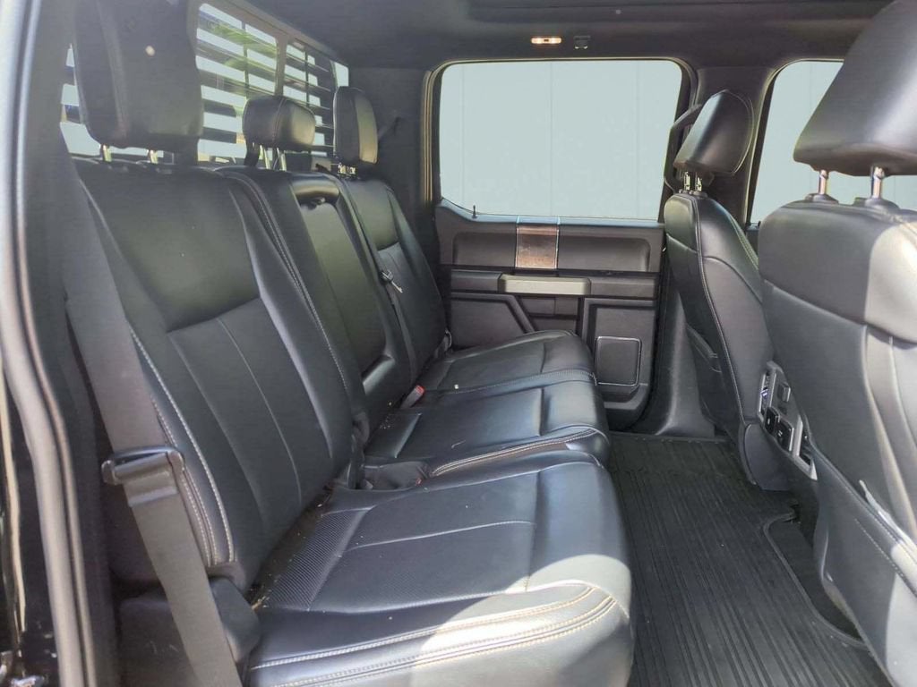 2022 Ford F-350 LARIAT
