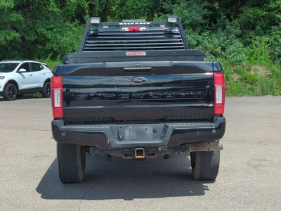 2022 Ford F-350 LARIAT