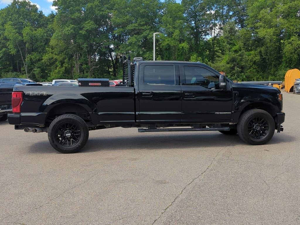 2022 Ford F-350 LARIAT